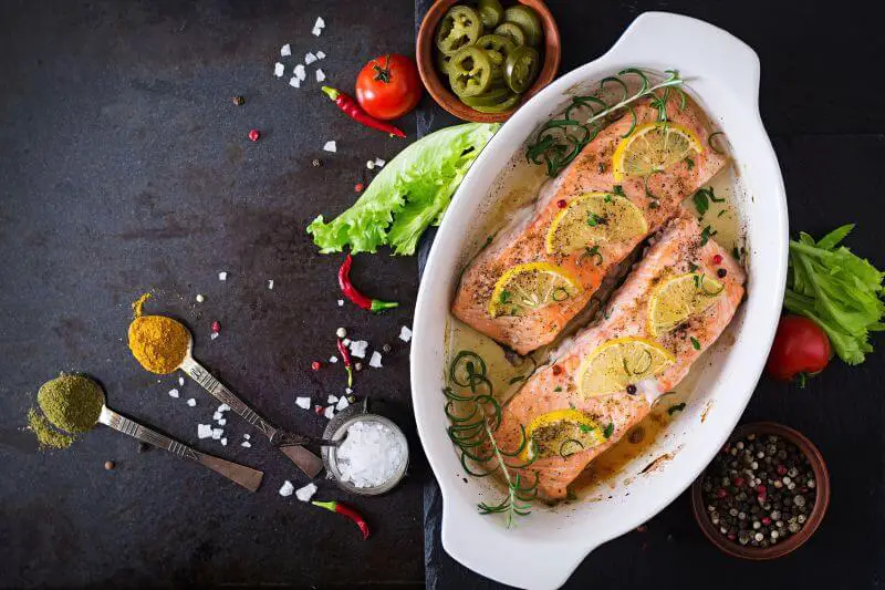 Baked salmon with herbs and spices