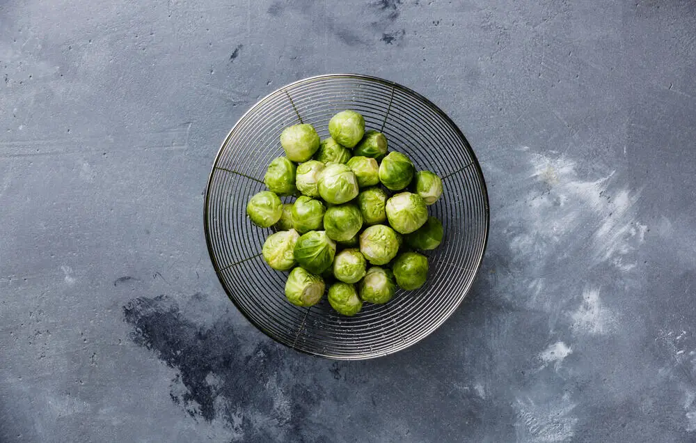 how to trim brussel sprouts