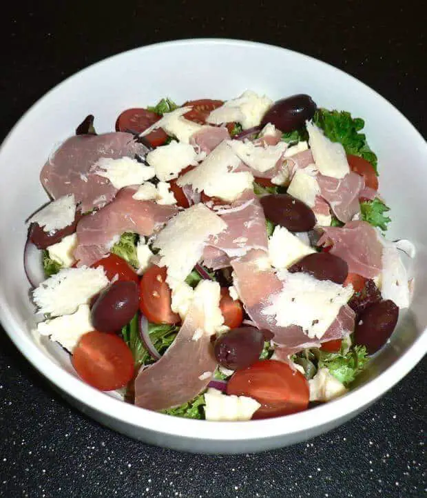 Italian Antipasto Salad 