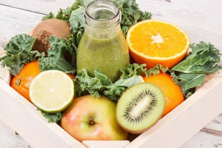 Belly Fat Busting Kale, Apple, and Orange Smoothie Tiny Kitchen Divas