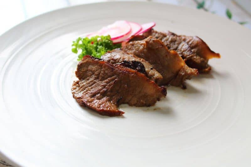 Air Fryer Roast Beef Plating