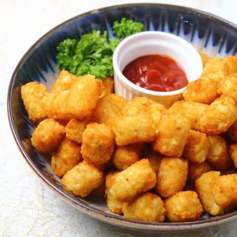 tatter tots with ketchup