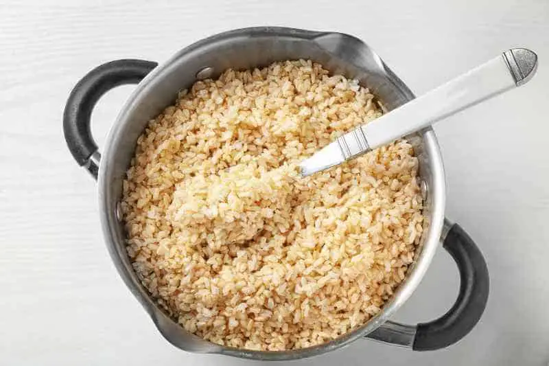 a pot of cooked brown rice