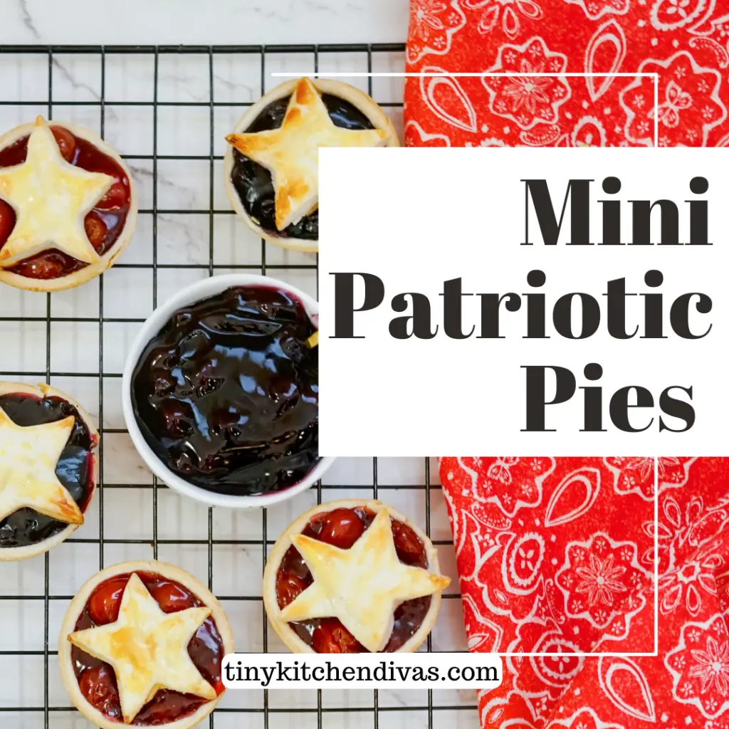 A Little Bit Of America In Every Bite: Mini Patriotic Pies