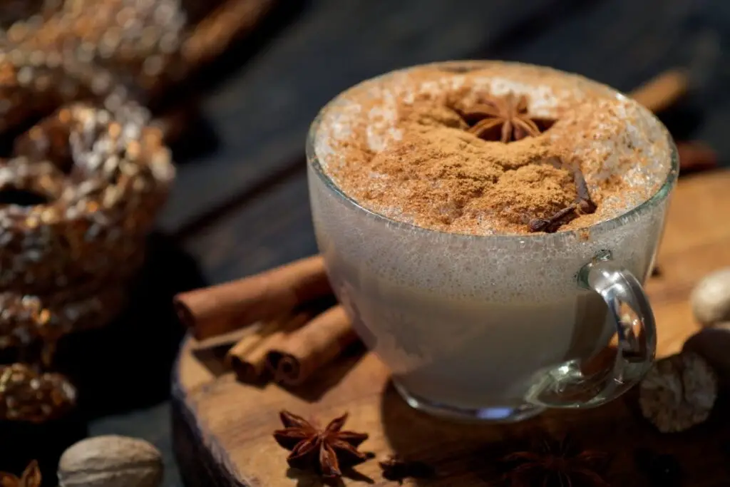 How to Make a Chai Latte with an Espresso Machine