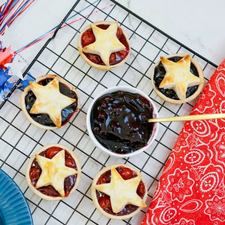 Mini Patriotic Pies